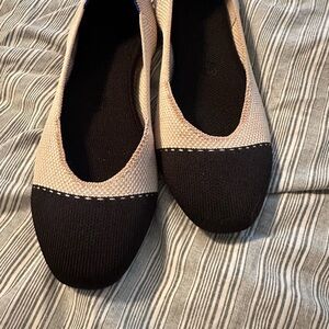 Rothy Black and Tan Women's Flats size 9.5
